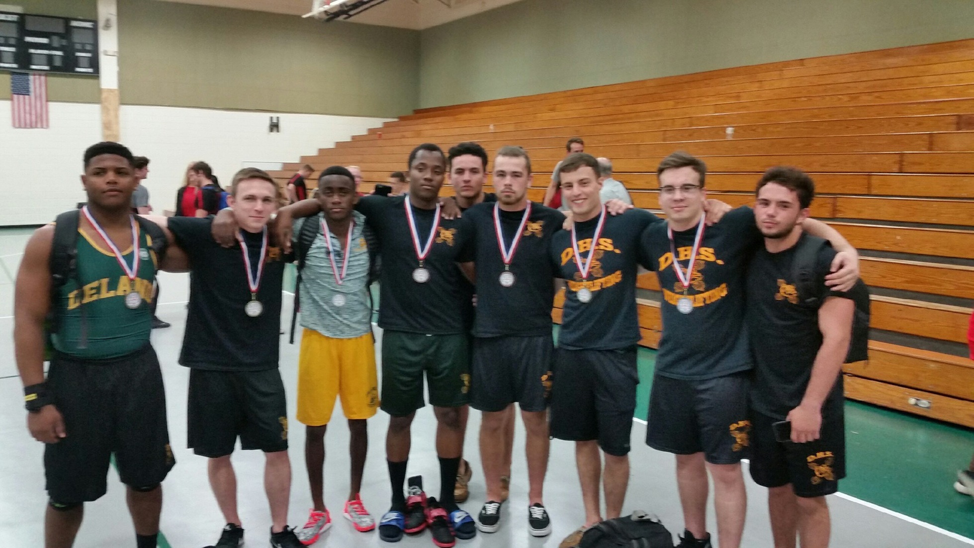 Boys Weightlifting Placed 2nd at Varsity 5-Star! 3 Place 1st!